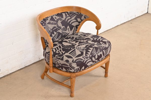 Tomlinson Mid-Century Modern Sculpted Walnut Club Chair or Lounge Chair, 1960s - Image 4