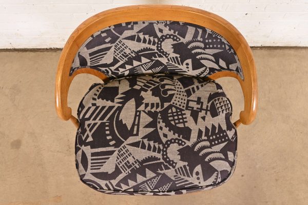 Tomlinson Mid-Century Modern Sculpted Walnut Club Chair or Lounge Chair, 1960s - Image 5