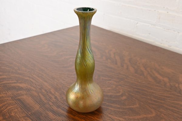 Josef Rindskopf Art Nouveau Iridescent Art Glass Double Gourd Bud Vase, Circa 1890s - Image 3