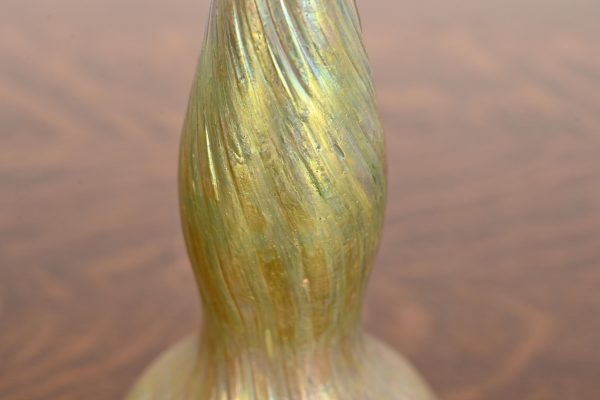 Josef Rindskopf Art Nouveau Iridescent Art Glass Double Gourd Bud Vase, Circa 1890s - Image 7