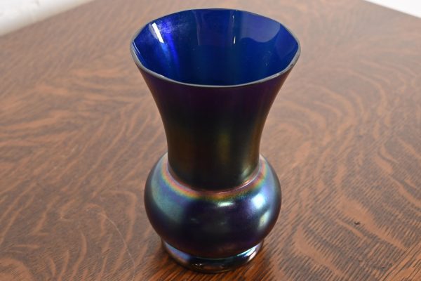 Loetz Art Nouveau Iridescent Art Glass Vase - Image 4