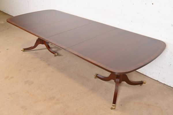Hickory White Georgian Banded Mahogany Double Pedestal Extension Dining Table, Newly Refinished