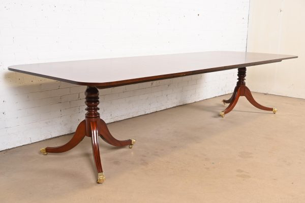 Baker Furniture Georgian Banded Mahogany Double Pedestal Extension Dining Table, Newly Refinished - Image 4