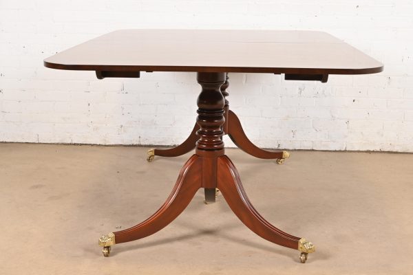 Baker Furniture Georgian Banded Mahogany Double Pedestal Extension Dining Table, Newly Refinished - Image 10