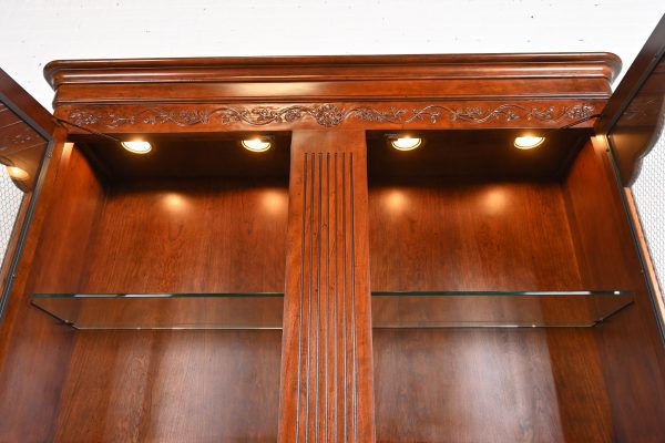Baker Furniture French Provincial Louis XV Carved Cherry Wood Lighted Breakfront Bookcase Cabinet - Image 9