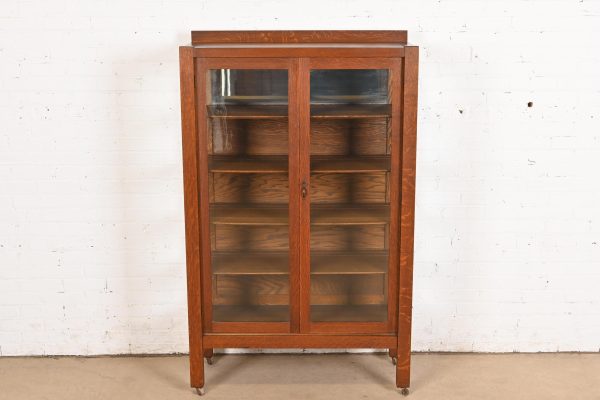 Limbert Style Antique Mission Oak Arts and Crafts Bookcase Cabinet, Circa 1900