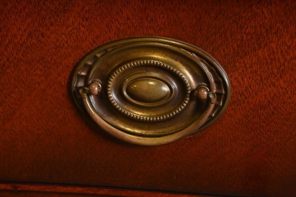 Georgian Mahogany Serpentine Front Eight Drawer Double Dresser by White Furniture - Image 7