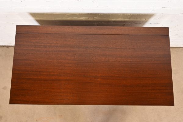 Paul McCobb Connoisseur Collection Mahogany and Brass Lift Top Bar Cabinet, Newly Refinished - Image 6
