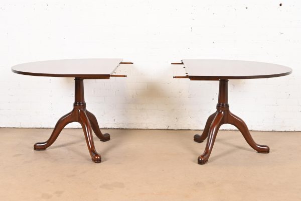 Kittinger Georgian Solid Mahogany Double Pedestal Extension Dining Table, Newly Refinished - Image 6