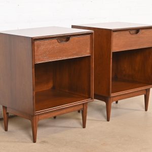 Henredon Mid-Century Modern Sculpted Walnut Nightstands, Newly Refinished