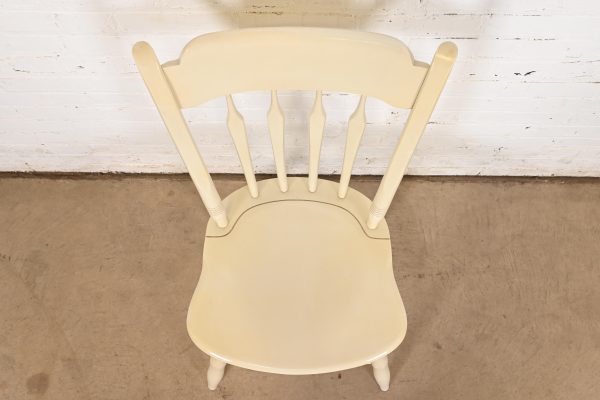 Ethan Allen American Carved Cream Lacquered Solid Maple Spindle Back Side Chair or Desk Chair - Image 5