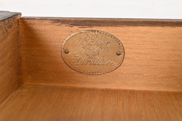 Baker Furniture French Regency Louis XVI Burled Walnut and Brass Tea Table or Occasional Side Table - Image 7