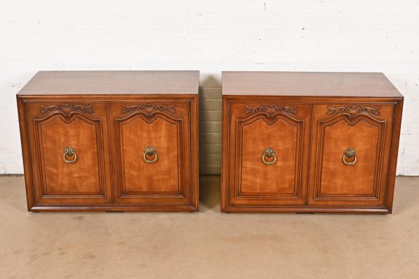 Henredon French Provincial Louis XV Carved Walnut Buffet Servers or Bar Cabinets, Pair - Image 4