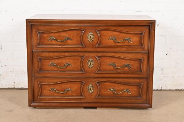 Henredon French Provincial Louis XV Carved Walnut Chest of Drawers, Circa 1960s - Image 2