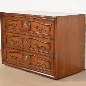 Henredon French Provincial Louis XV Carved Walnut Chest of Drawers, Circa 1960s