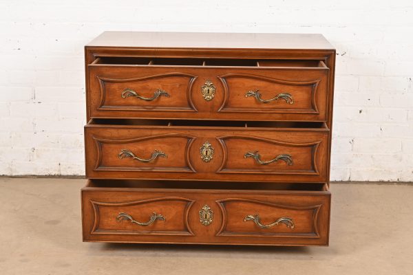 Henredon French Provincial Louis XV Carved Walnut Chest of Drawers, Circa 1960s - Image 5