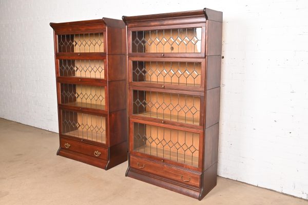 Globe Wernicke Antique Arts & Crafts Mahogany Four-Stack Barrister Bookcases With Leaded Glass Doors, Pair - Image 3