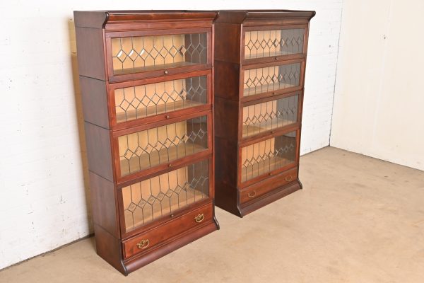 Globe Wernicke Antique Arts & Crafts Mahogany Four-Stack Barrister Bookcases With Leaded Glass Doors, Pair - Image 4