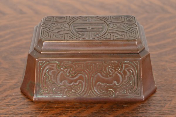 Tiffany Studios New York Chinese Pattern Bronze Stamp Box - Image 2