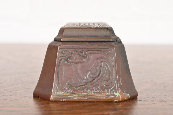 Tiffany Studios New York Chinese Pattern Bronze Stamp Box - Image 8