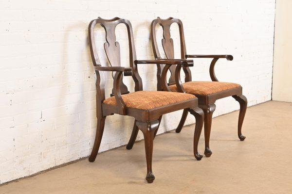 Henkel Harris Queen Anne Solid Mahogany Armchairs or Dining Chairs, Pair - Image 4