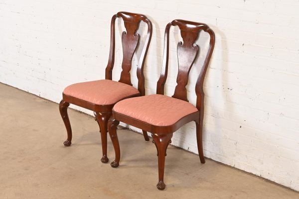 Baker Furniture Queen Anne Carved Mahogany Side Chairs or Dining Chairs, Pair - Image 4