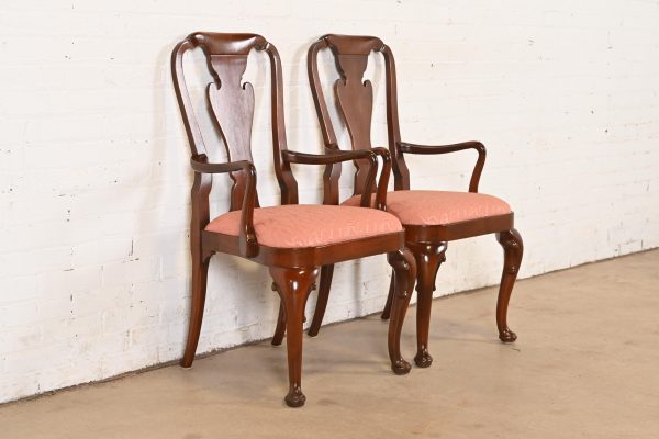 Baker Furniture Queen Anne Carved Mahogany Armchairs or Dining Captain Chairs, Pair - Image 3