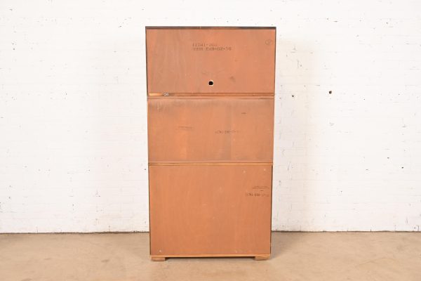 Thomasville Mid-Century Modern Hollywood Regency Campaign Walnut and Brass Secretary Desk Cabinet, 1970s - Image 10