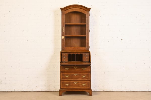 Henredon Georgian Banded Oak Drop Front Secretary Desk With Bookcase Hutch - Image 9