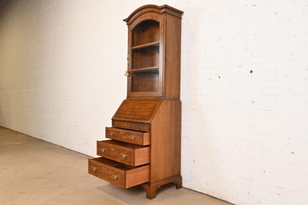 Henredon Georgian Banded Oak Drop Front Secretary Desk With Bookcase Hutch - Image 5