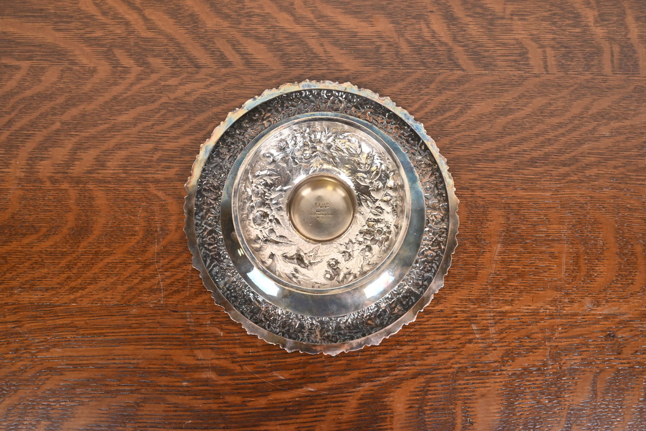 Tiffany & Co. Antique Victorian Repoussé Silverplate Compote Dishes, Centerpieces, or Tazzas, Pair - Image 5