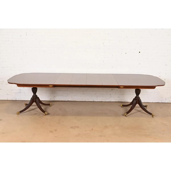Kindel Furniture Georgian Mahogany Double Pedestal Extension Dining Table, Newly Refinished - Image 2