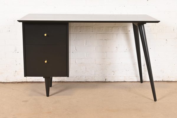 Paul McCobb Planner Group Mid-Century Modern Black Lacquered Writing Desk, Newly Refinished