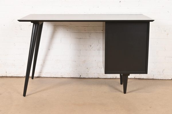 Paul McCobb Planner Group Mid-Century Modern Black Lacquered Writing Desk, Newly Refinished - Image 10
