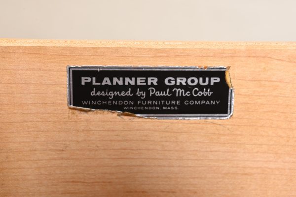 Paul McCobb Planner Group Mid-Century Modern Black Lacquered Writing Desk, Newly Refinished - Image 7
