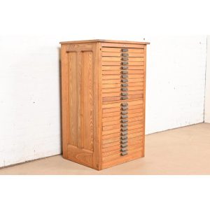 Antique Oak 25-Drawer Architect's Blueprint Flat File Cabinet by Hamilton, Circa 1900