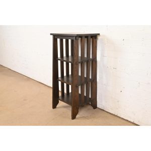 Stickley Brothers Style Mission Oak Arts & Crafts Bookcase or Magazine Rack, Circa 1900