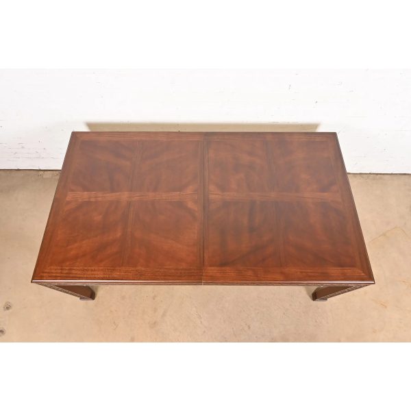 Henredon Georgian Carved Mahogany Extension Dining Table, Newly Refinished - Image 9