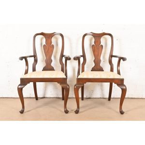 Henkel Harris Queen Anne Solid Mahogany Armchairs or Dining Captain Chairs, Pair