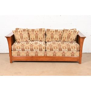 Stickley Mission Oak Arts and Crafts Spindle Sleeper Sofa