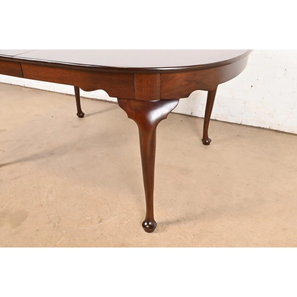 Henkel Harris Queen Anne Solid Mahogany Extension Dining Table, Newly Refinished - Image 11