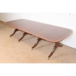 Baker Furniture Georgian Banded Mahogany Pedestal Dining Table, Newly Refinished