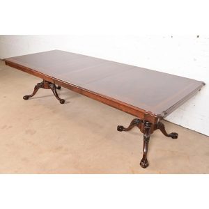 Thomasville Chippendale Banded Flame Mahogany Double Pedestal Extension Dining Table, Newly Refinished