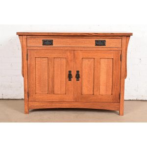 Stickley Style Mission Oak Arts & Crafts Sideboard Buffet or Bar Cabinet