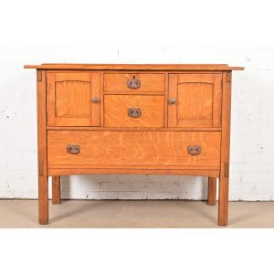 Stickley Brothers Style Antique Mission Oak Arts & Crafts Sideboard Buffet, Circa 1900