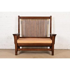 Stickley Style Mission Oak Arts & Crafts Spindle Bench or Settee