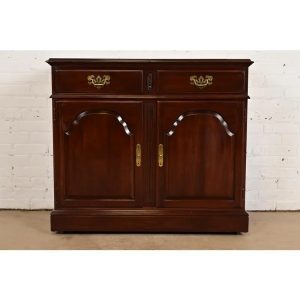Ethan Allen Georgian Solid Cherry Wood Flip Top Buffet Server or Bar Cabinet