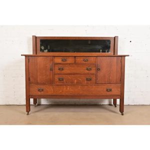 L. & J. G. Stickley Antique Mission Oak Arts & Crafts Sideboard, Circa 1910