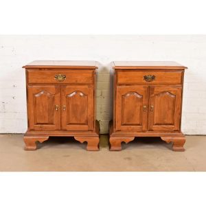 Ethan Allen Georgian Solid Maple Nightstands, Pair