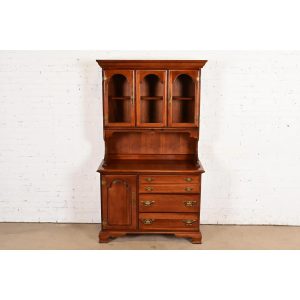 Henkel Harris Style American Colonial Cherry Wood Breakfront Sideboard Buffet With Hutch Top